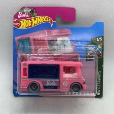 Hot Wheels 2021 #21 Barbie