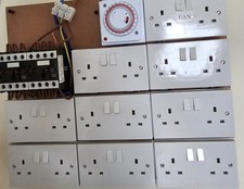 MDF Timer Board 12/14 & 16/18 Way Grow Light Contactor Socket Surge Protector
