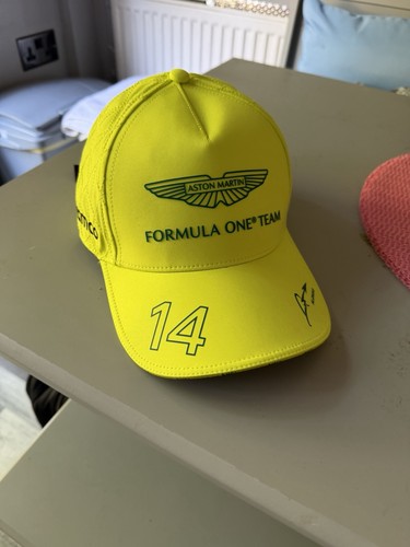 Aston martin team - aston,