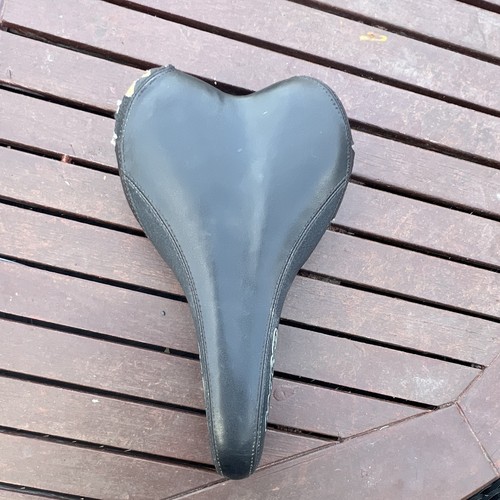 Carrera mountain bike - carrera, saddle