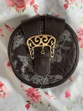 Ollie & Nic Black Clutch Hand
