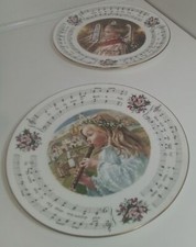 Aynsley Christmas Plates Set