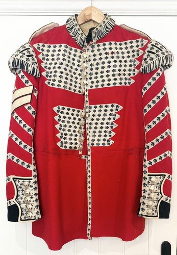 Genuine welsh guards - welsh,
