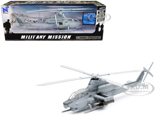 Bell cobra helicopter - bell,