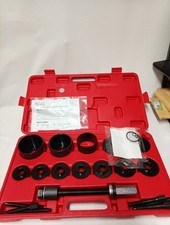 CC1352 universal front hub and bearing installer/remover, comes in case