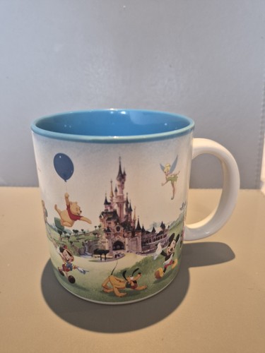 Disneyland resort paris - resort,