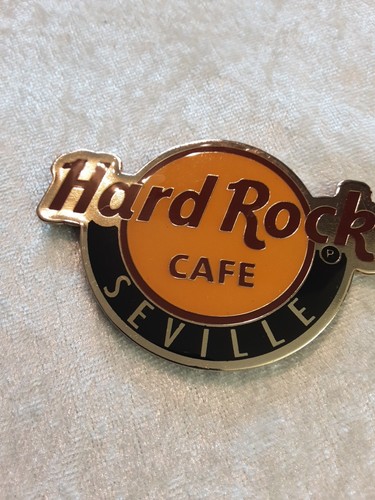 Hard rock cafe logo magnet - rock,