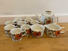 J & G MEAKIN STUDIO POPPY COFFEE TEA SET TEACUPS MILK JUG SUGAR BOWL TEAPOT