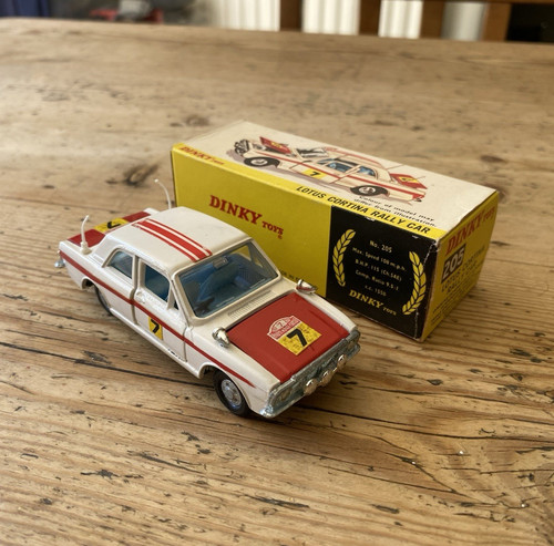 Dinky toys 205 lotus - toys, cortina