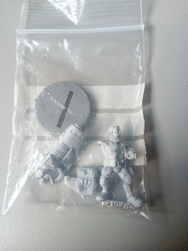 Necromunda van saar heavy - saar,