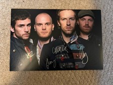 COLDPLAY SIGNED 10x8 PHOTO