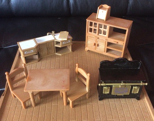 Large sylvanian families - large,