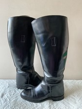 LOVESON black leather pull on