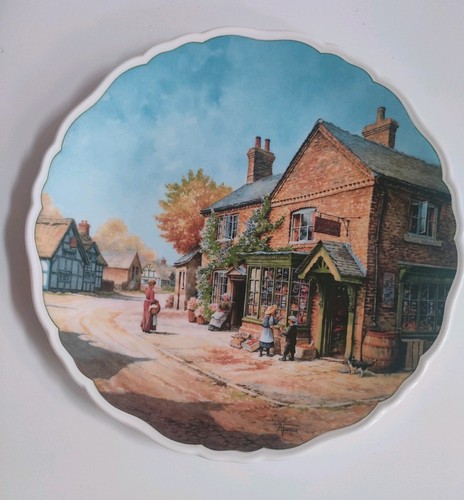 Lot collectible plates - collectible,