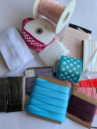 Ribbon job lot assorted - ribbon,