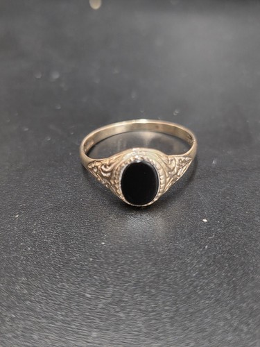 Vintage 9ct gold black onyx - black,