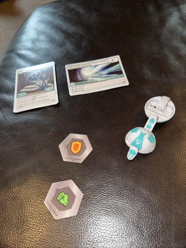 Bakugan fangzor white haos - bakugan,