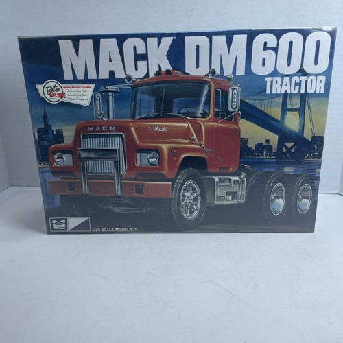 Amt scale mack dm600 - 1:25,