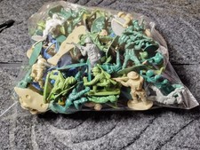 100x Toy Soldiers Green