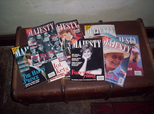 Majesty magazines volume - magazines,