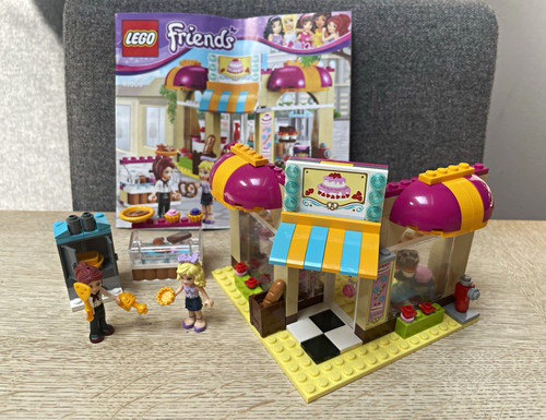 Lego friends downtown - downtown, bakery