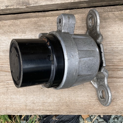Jaguar type engine mount - x-type,