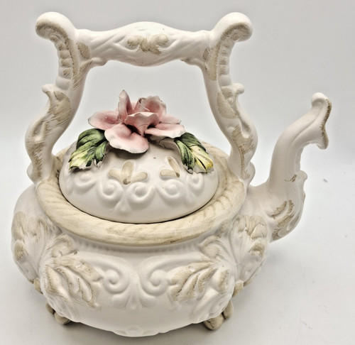 Large vintage capodimonte - vintage,