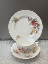 VINTAGE ROYAL SUTHERLAND FINE BONE CHINA FLORAL TRIO CUP / SAUCER / SALAD PLATE