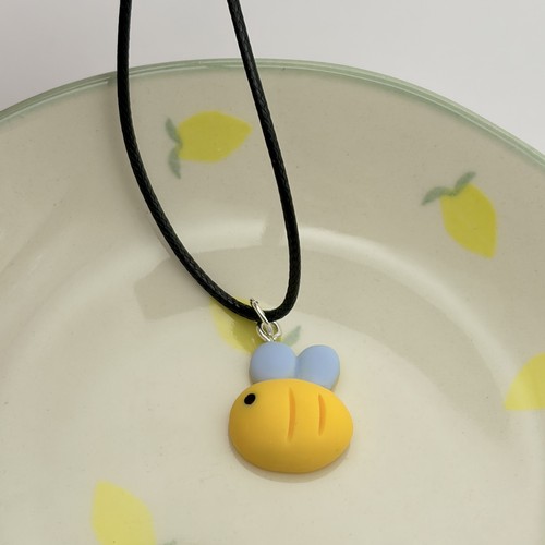 Bumble bee necklace - bumble,