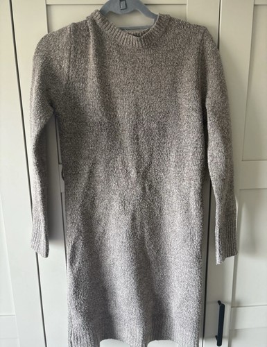 Primark grey knit crew neck - primark,