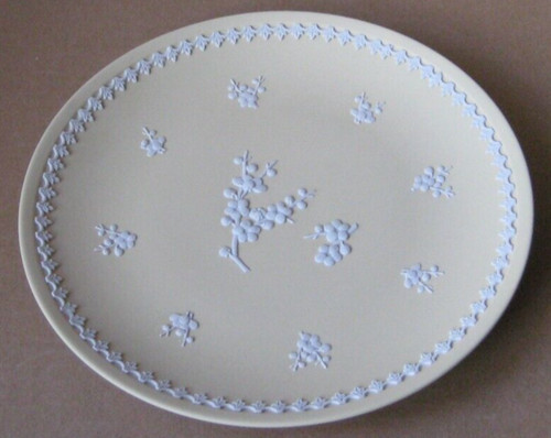 Wedgwood yellow jasper floral - yellow,