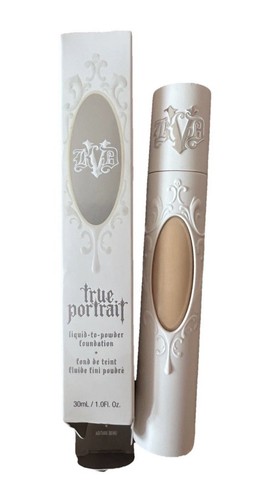 Kat von true - kat, portrait