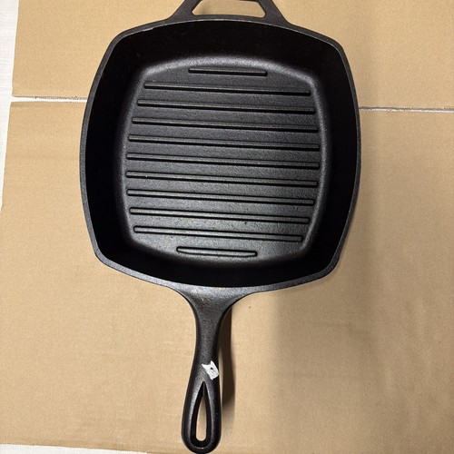 Lodge square cast - square, grill