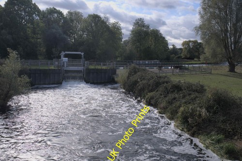 Photo sluice and weir - photo, a1