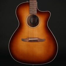 Fender Newporter Classic, Pau Ferro Fingerboard Aged Cognac Burst with Gig Bag