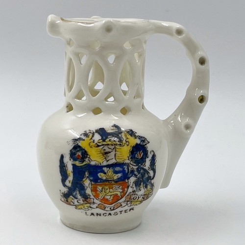 Vintage gemma crested china - crested,