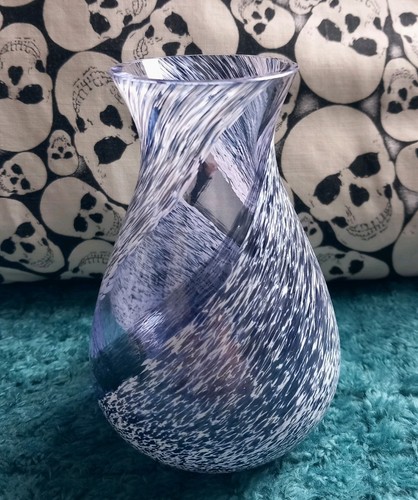 Caithness glass vase - vase, purple