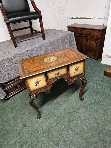 Vintage ornate louis revival - ornate,