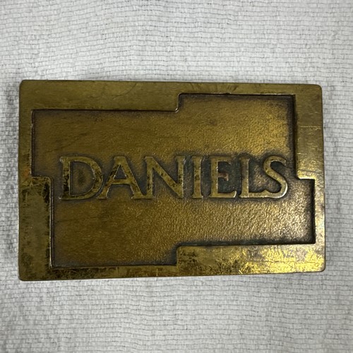 Vintage daniels brass - vintage, brass/bronze