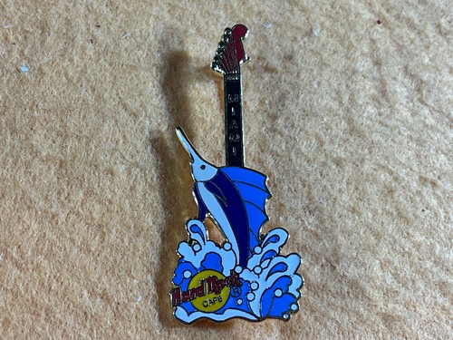 I13 hard rock cafe pin - i13-4,