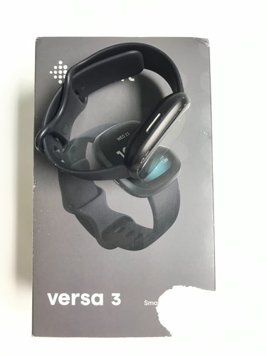 Fitbit versa smart watch - 3,