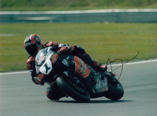 Ryuichi kiyonari hand - ryuichi,