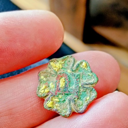 Medieval pendant enamelled - enamelled,
