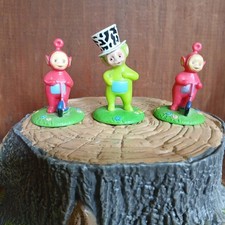 VTG LOT OF 3 (2 SAME)