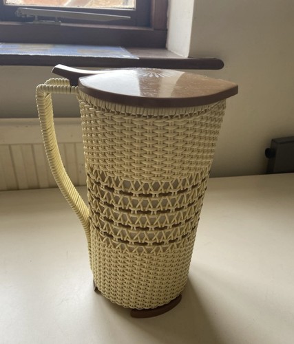 Vintage zojirushi rattan - vintage,
