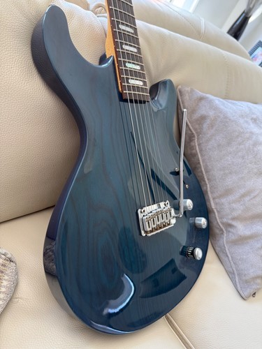 Line variax 700 model guitar - variax,