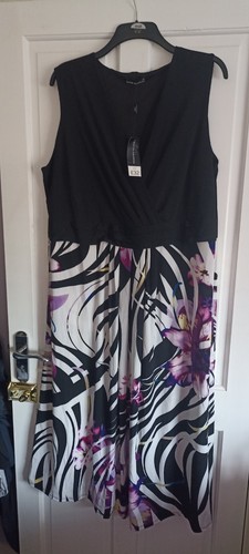 Bnwt ladies maxi sleeveless - maxi,