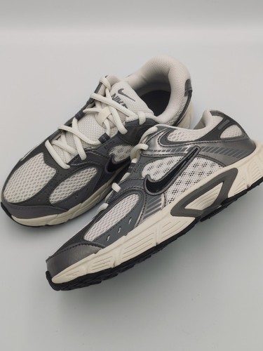 Nike rnr sneakers light - nike,