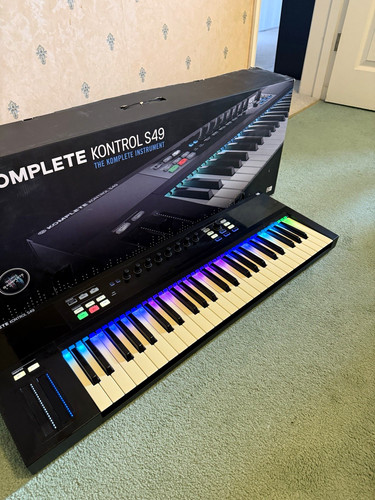 Native instruments komplete - instruments,