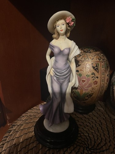 The leonardo collection annie - collection,